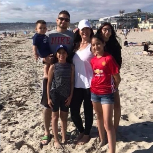 ✨Meet Your Poshers✨ - Picture 9 of 16